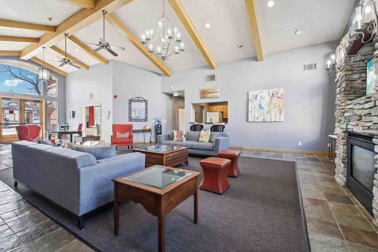 Creekstone Apartments - Photo 5 of 18
