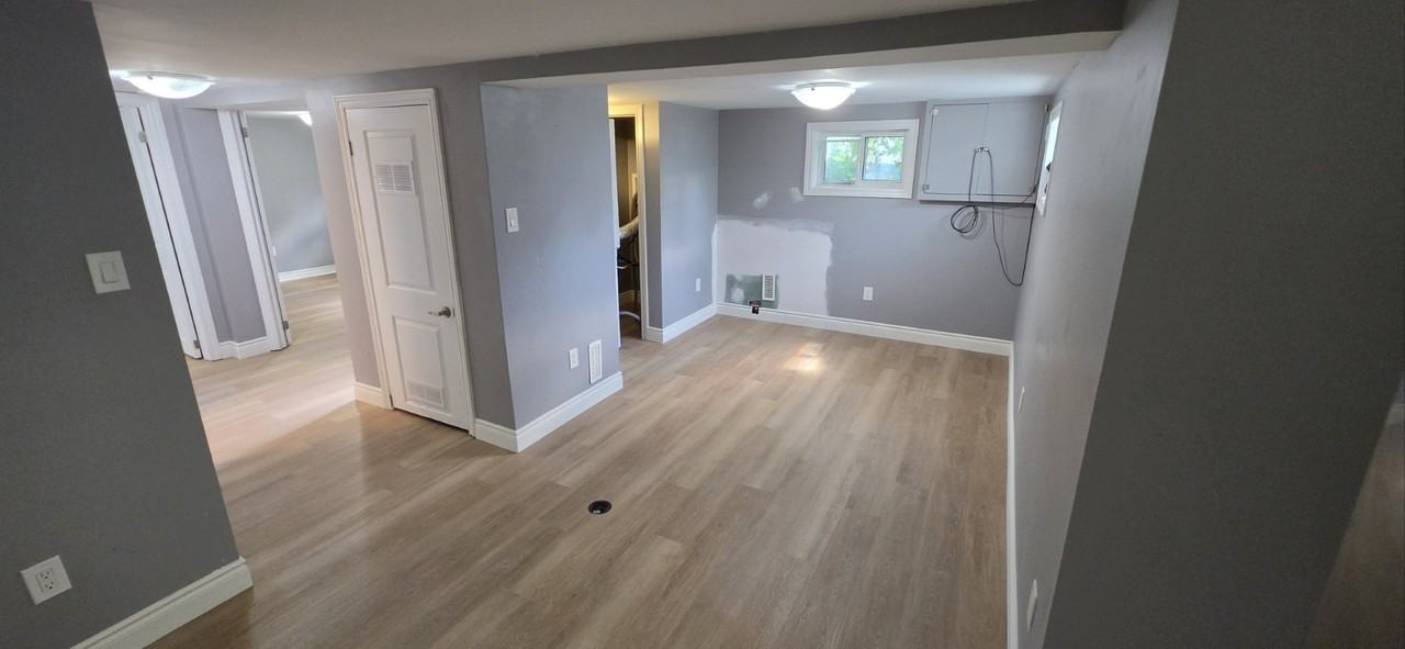 48 Grove Street East - Photo 6 of 11