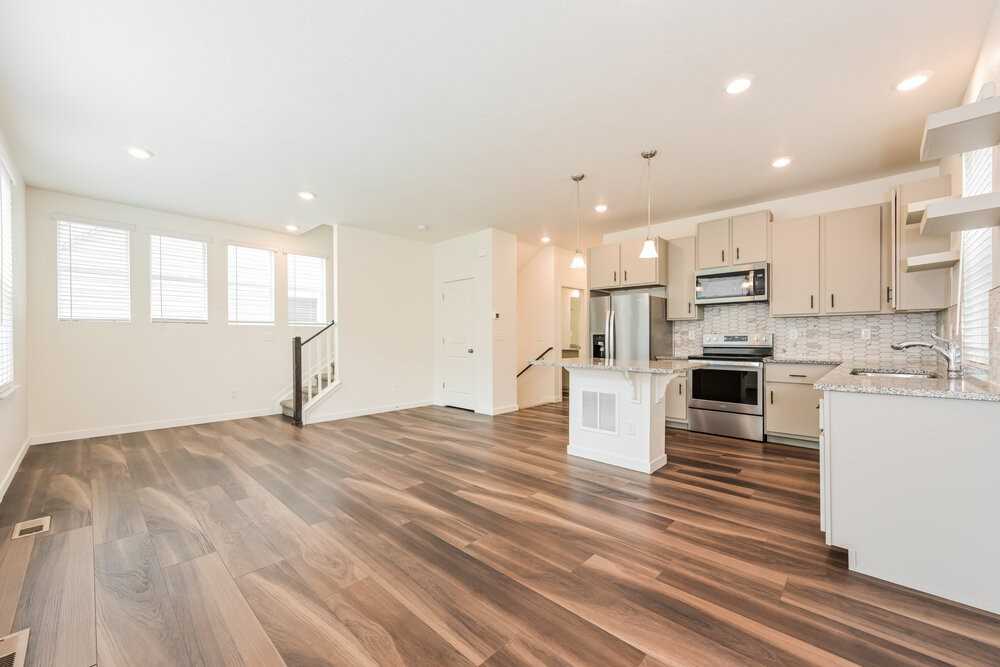 18587 E 47th Pl - Photo 6 of 18