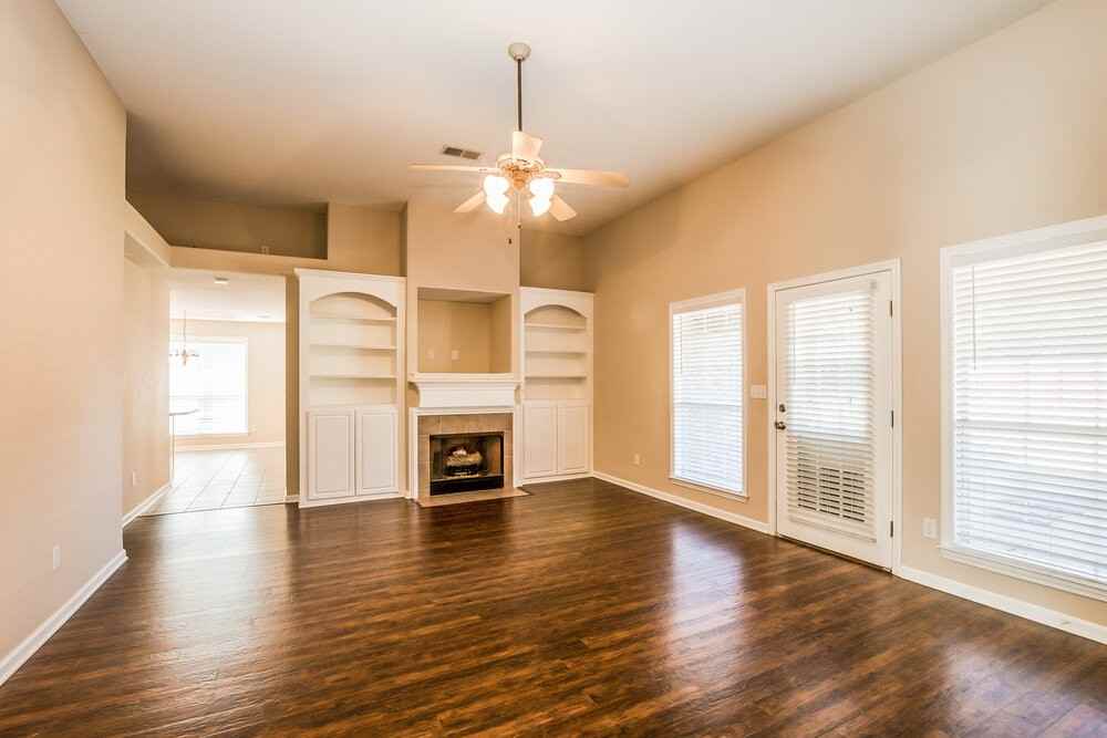 168 Tanner Cv - Photo 2 of 16