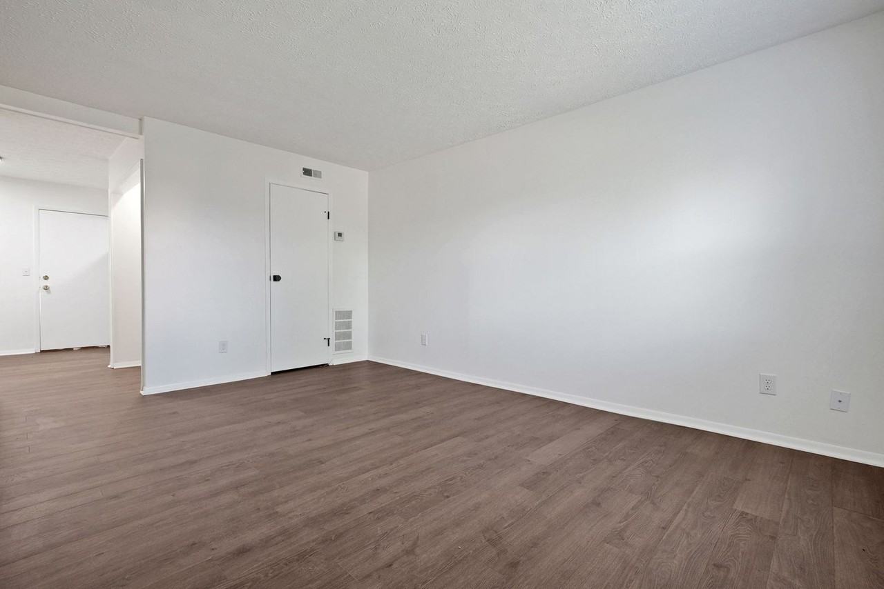 2733 Brianlane Blvd #2733 - Photo 7 of 50