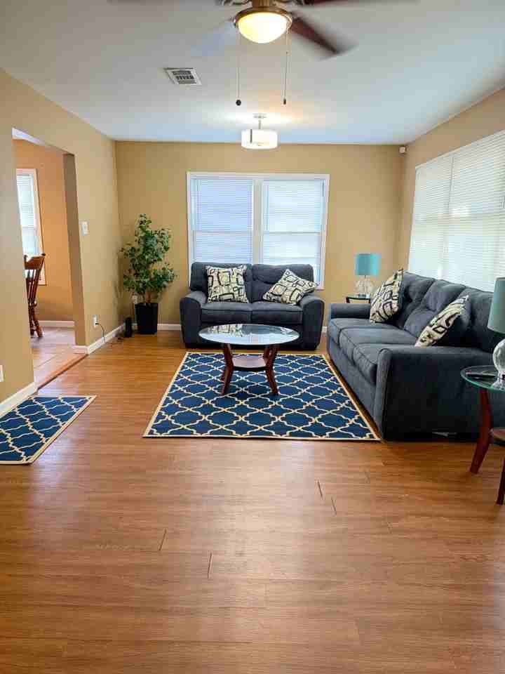 2427 3rd Ave - Photo 4 of 20