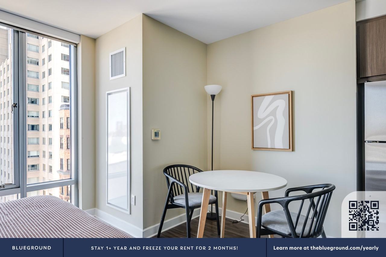 77 Exeter Street - Photo 7 of 20
