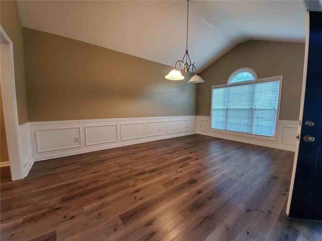 3878 Hannahberry Pl - Photo 5 of 18