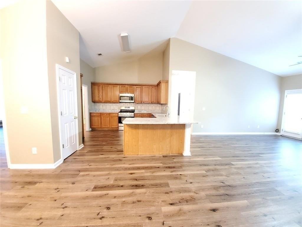 3878 Hannahberry Pl - Photo 7 of 18