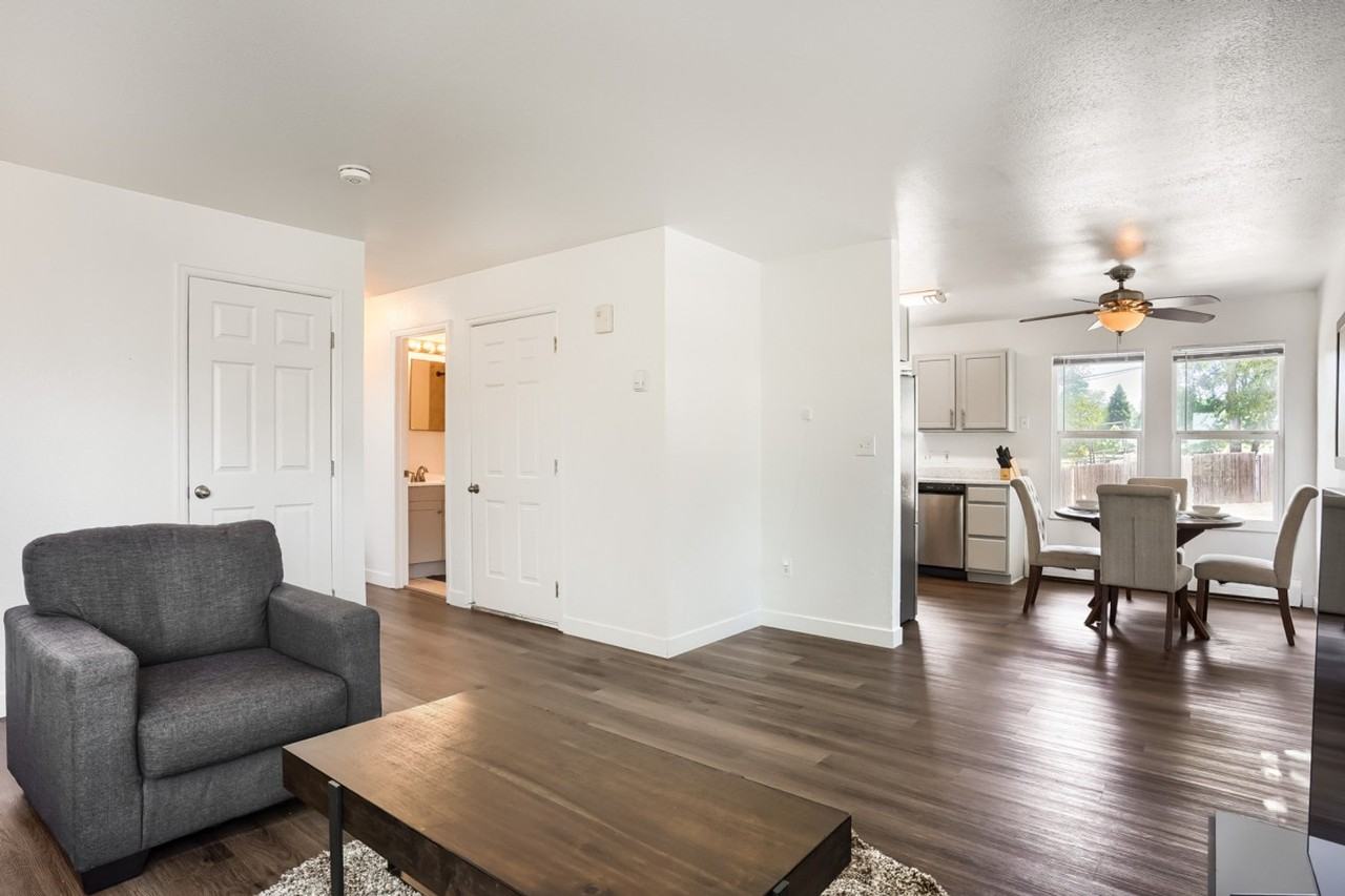 3474 West Milan Avenue - Photo 3 of 35