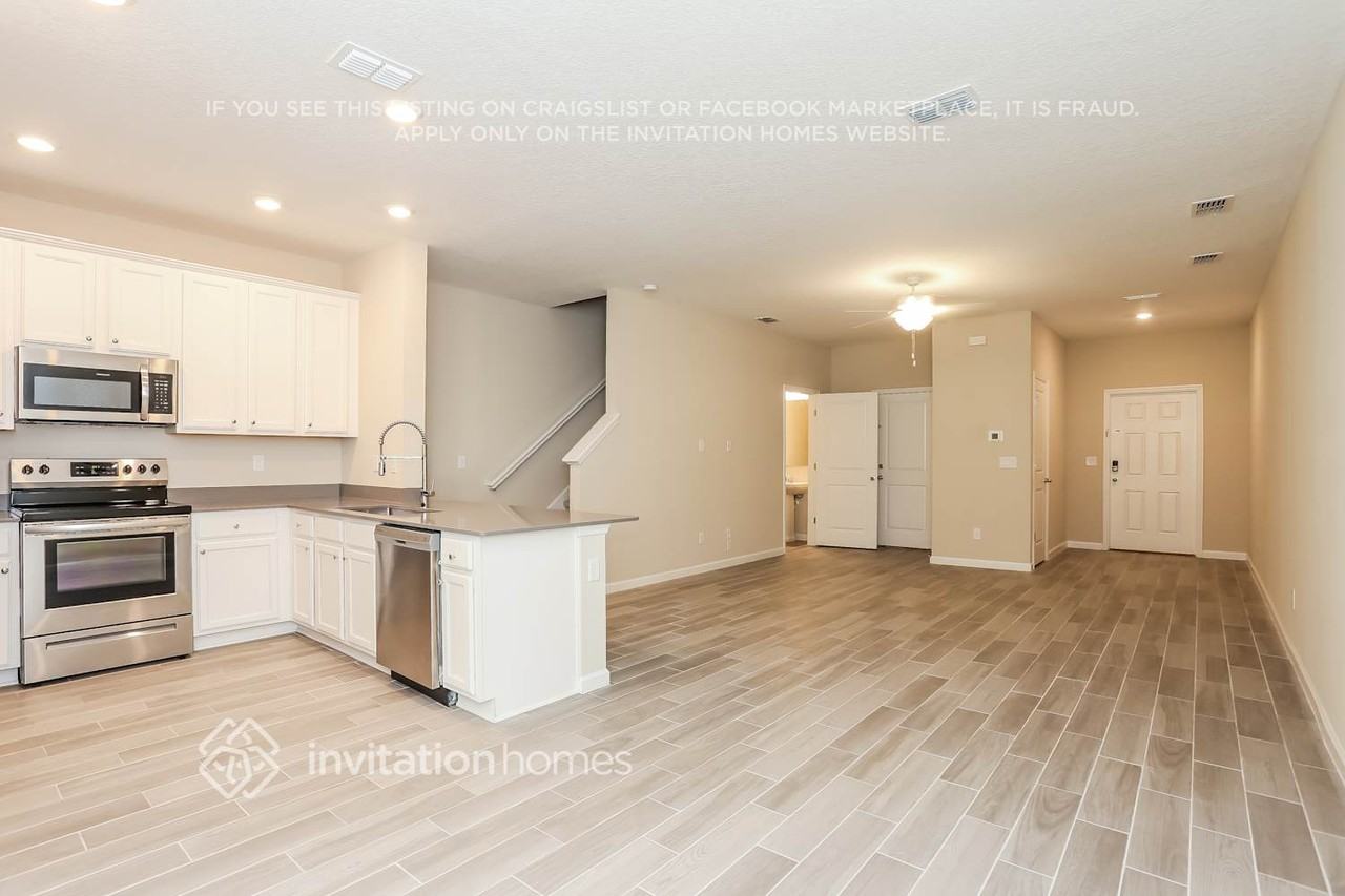 1235 Coastal Meadow Trl - Photo 6 of 23