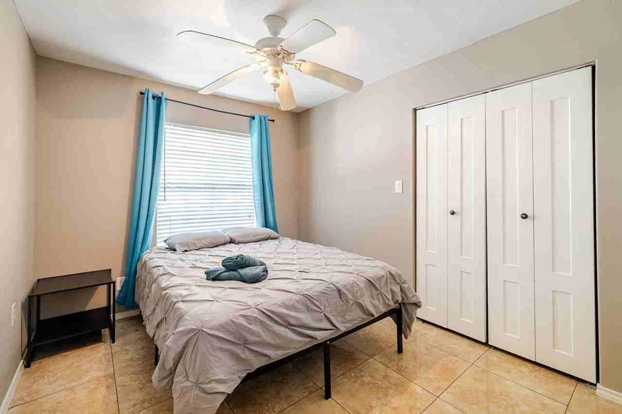 710 S San Joaquin Ave #1620948P - Photo 3 of 16