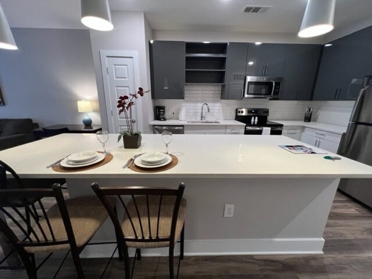 1160 Johnson Ferry Rd Ne #1606616P - Photo 4 of 19