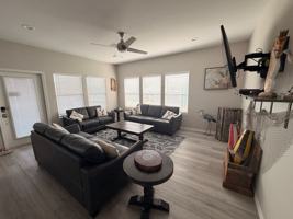 featured image of 2295 Lobster St