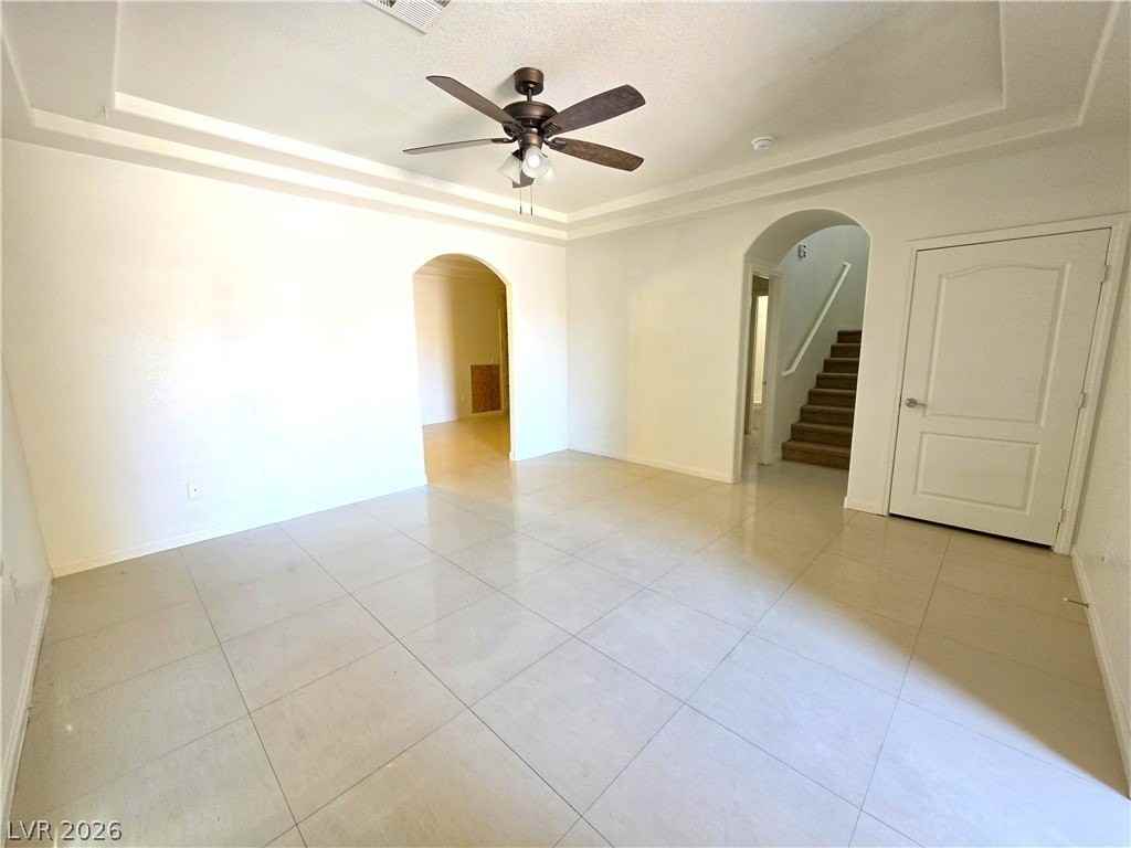 4895 E Baltimore Ave - Photo 4 of 30