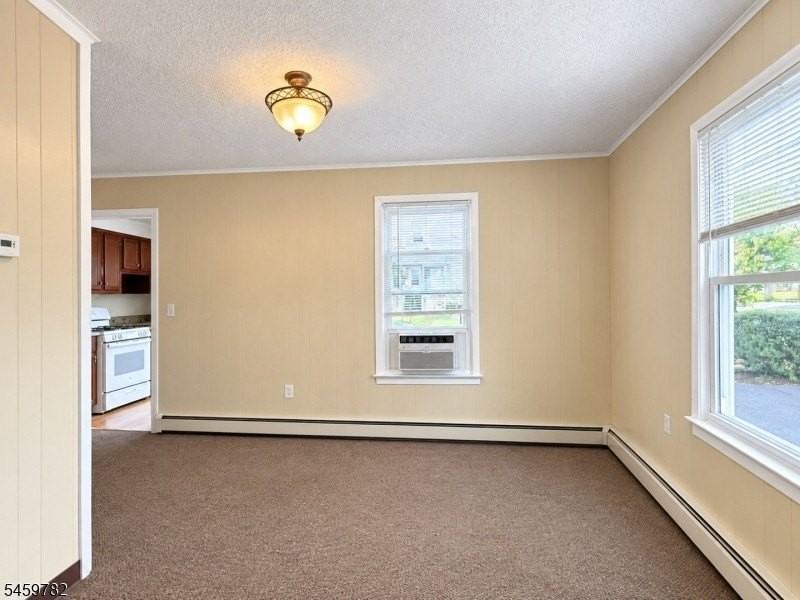 1842 W 5th St - Photo 6 of 15
