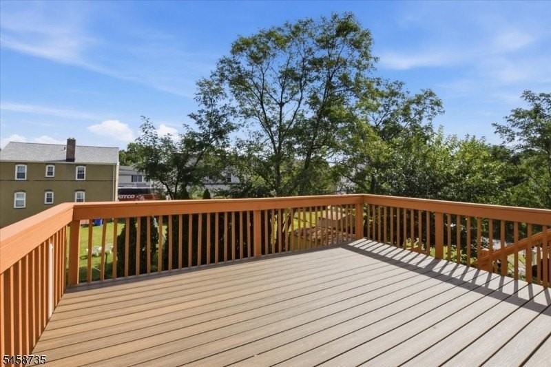 17 Armstrong St - Photo 2 of 13