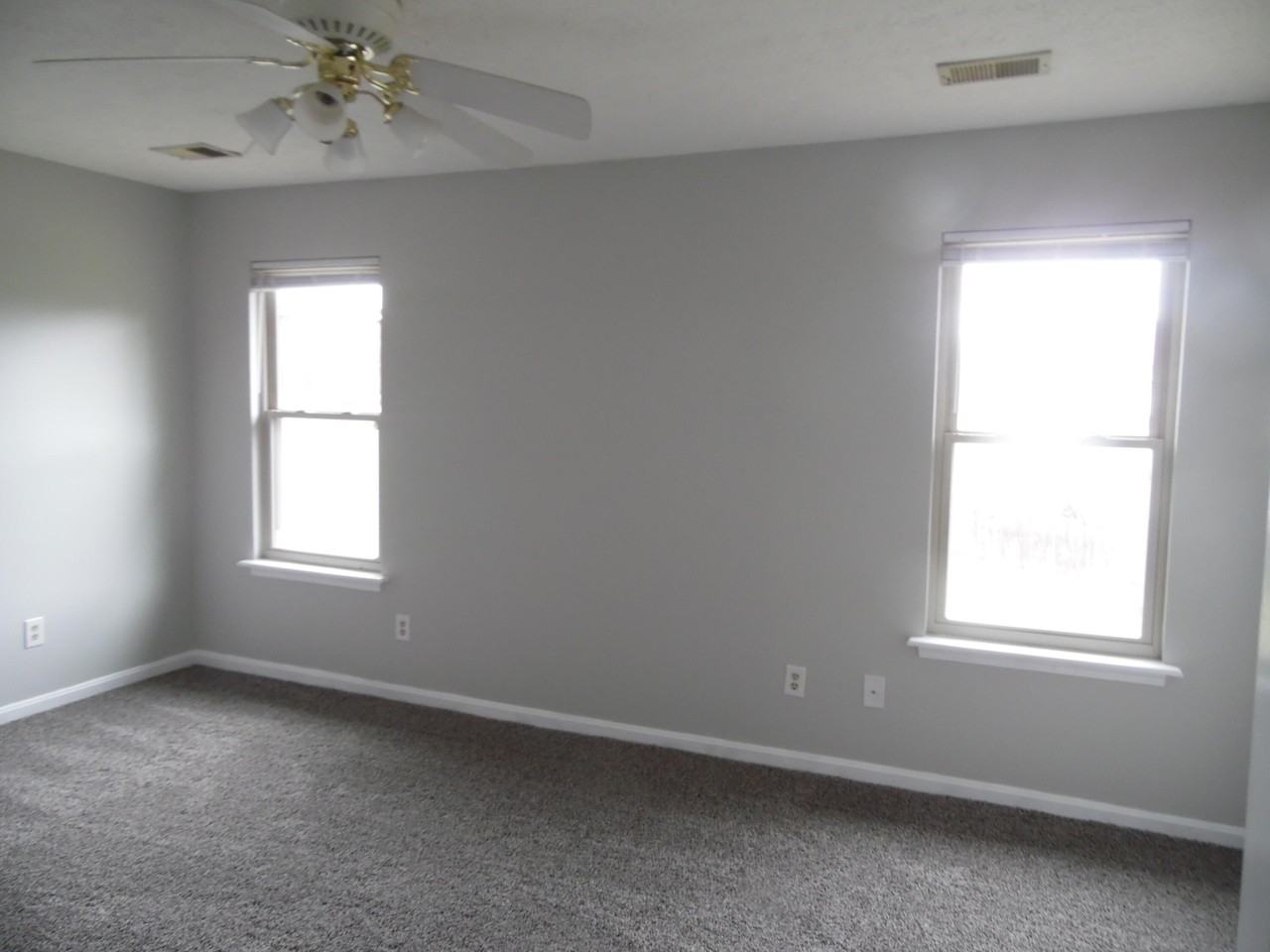 3811 Sugar Creek Dr - Photo 3 of 7