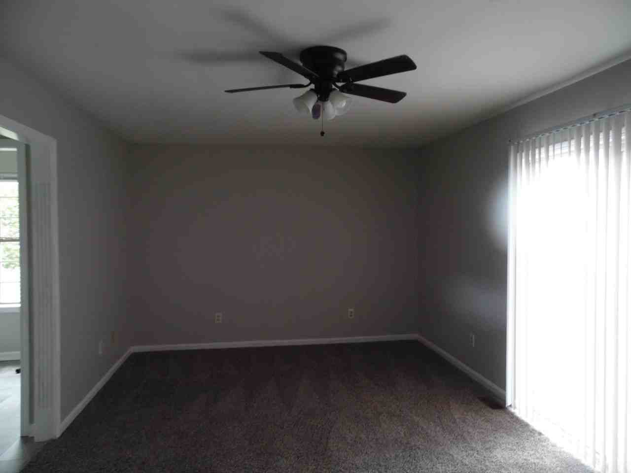 3811 Sugar Creek Dr - Photo 4 of 7