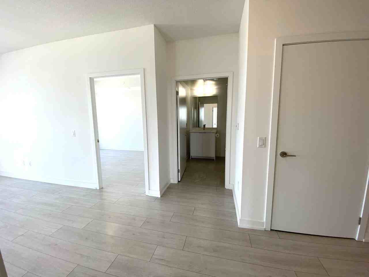 55 Duke Street West #1809 - Photo 5 of 44