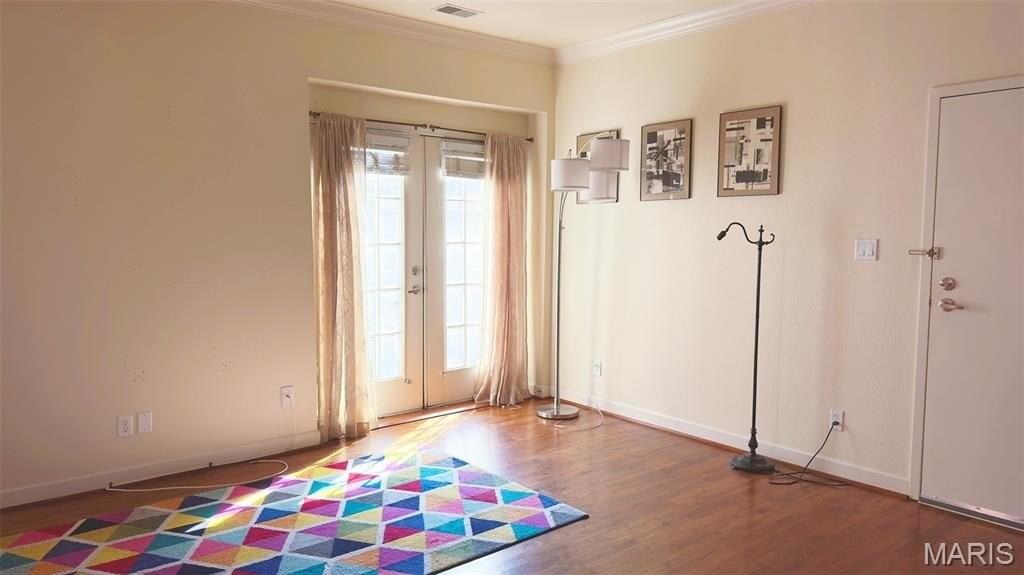 5677 Waterman Blvd #32 - Photo 2 of 31