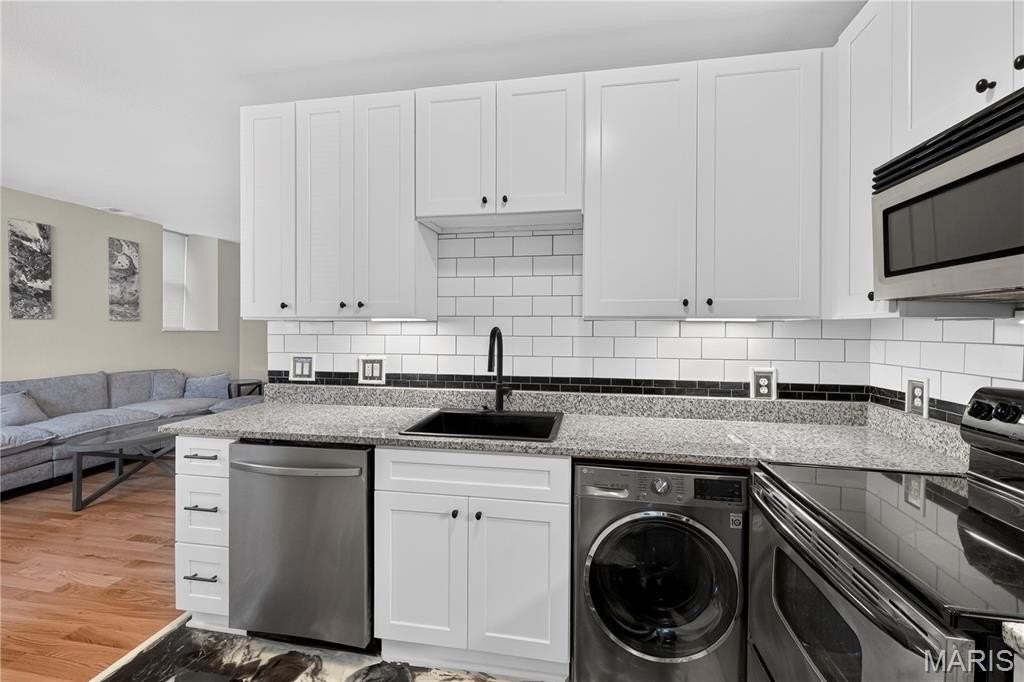 5630 Pershing Ave #16 - Photo 4 of 9