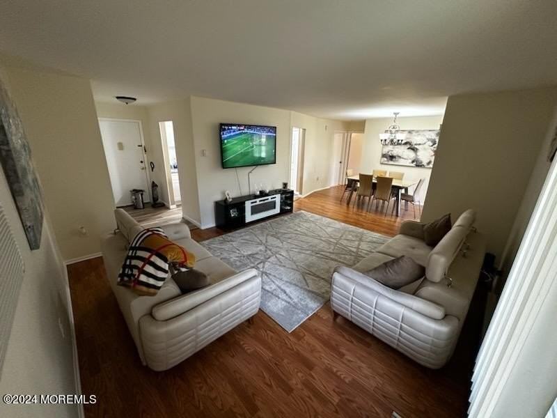 178 Amberly Dr #H - Photo 4 of 8