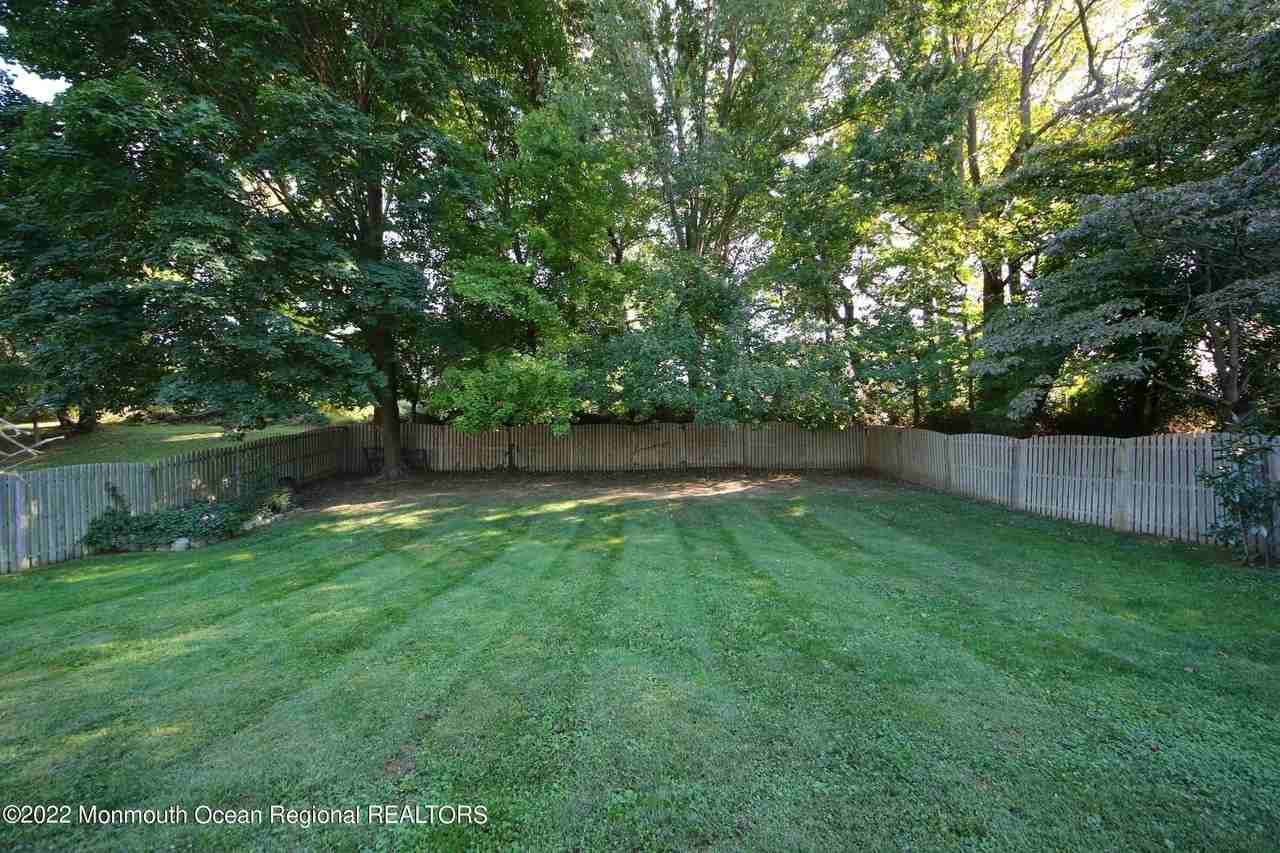 18 Crestview Dr - Photo 5 of 20