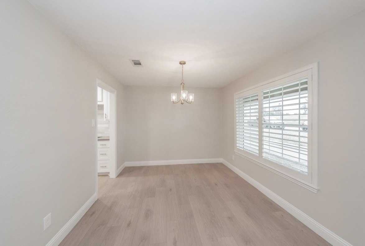 4904 Arborlawn Dr - Photo 5 of 38
