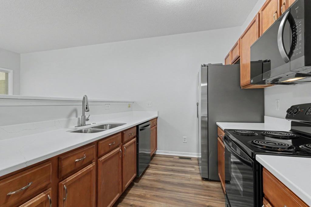 2211 Charles Harshaw Ave - Photo 4 of 25