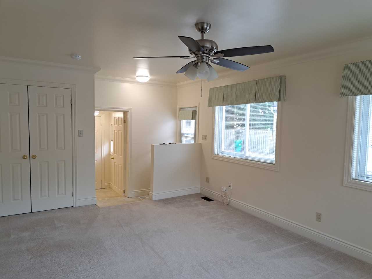 740 George Street North - Photo 3 of 12