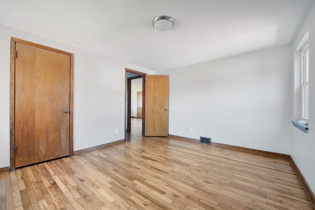 1437 Lincoln Way #D - Photo 4 of 19