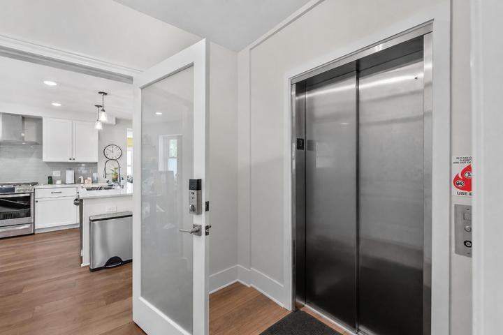 1042 East Juneau Avenue #3 - Photo 5 of 43