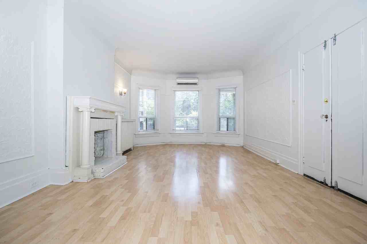 370 Brunswick Avenue #B - Photo 3 of 10