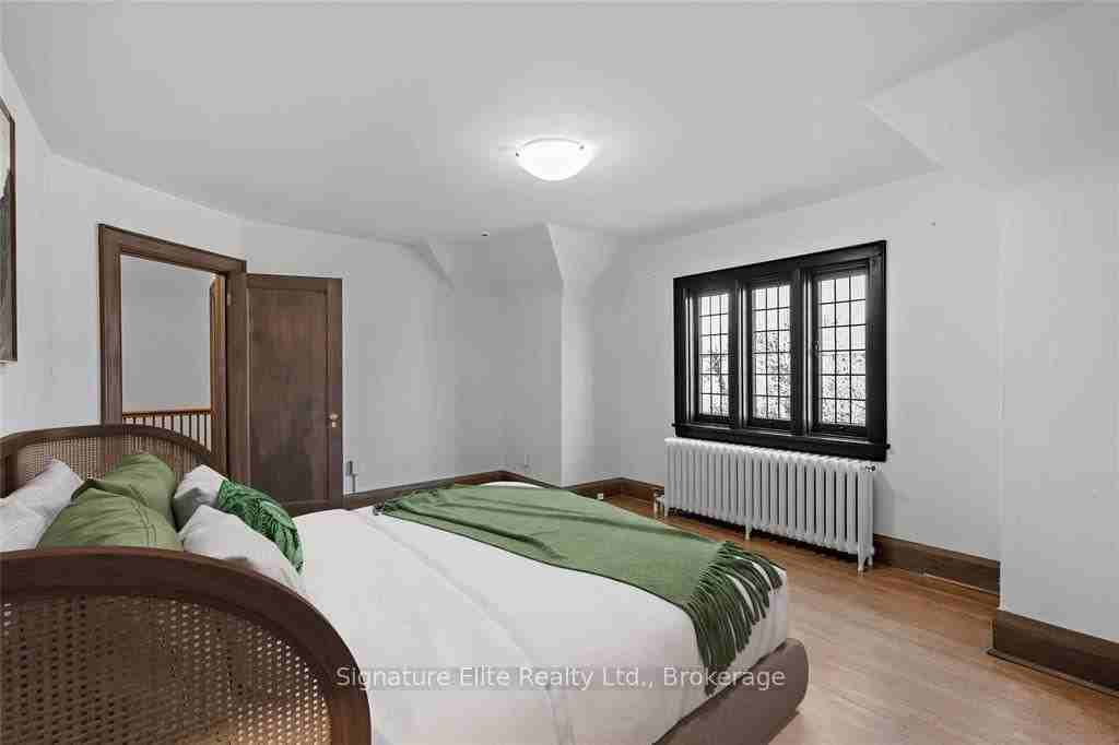 33 Kings Lynn Road - Photo 6 of 32
