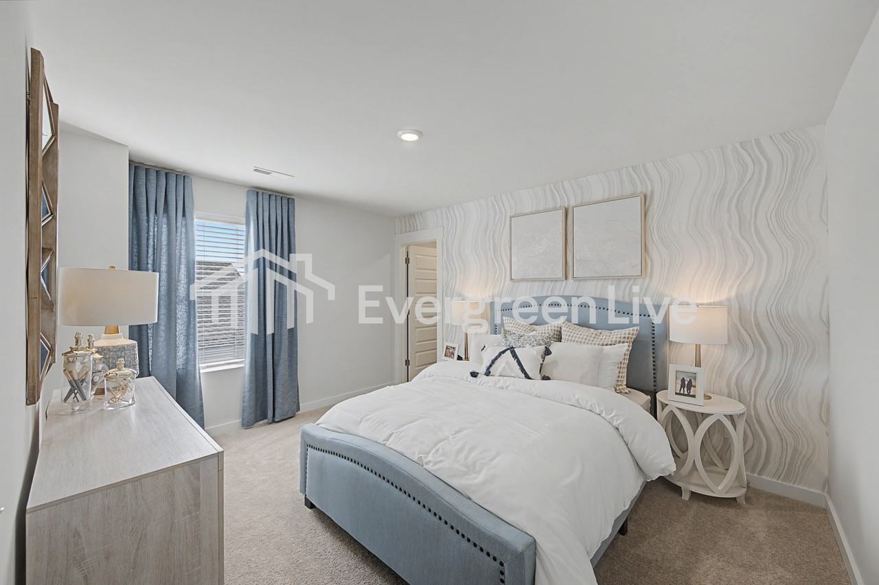 1005 Teddys Way - Photo 4 of 21