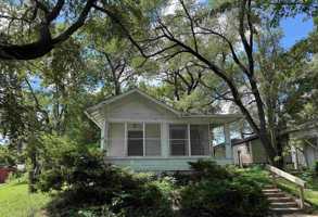 featured image of 2015 N Central Ave #SFH