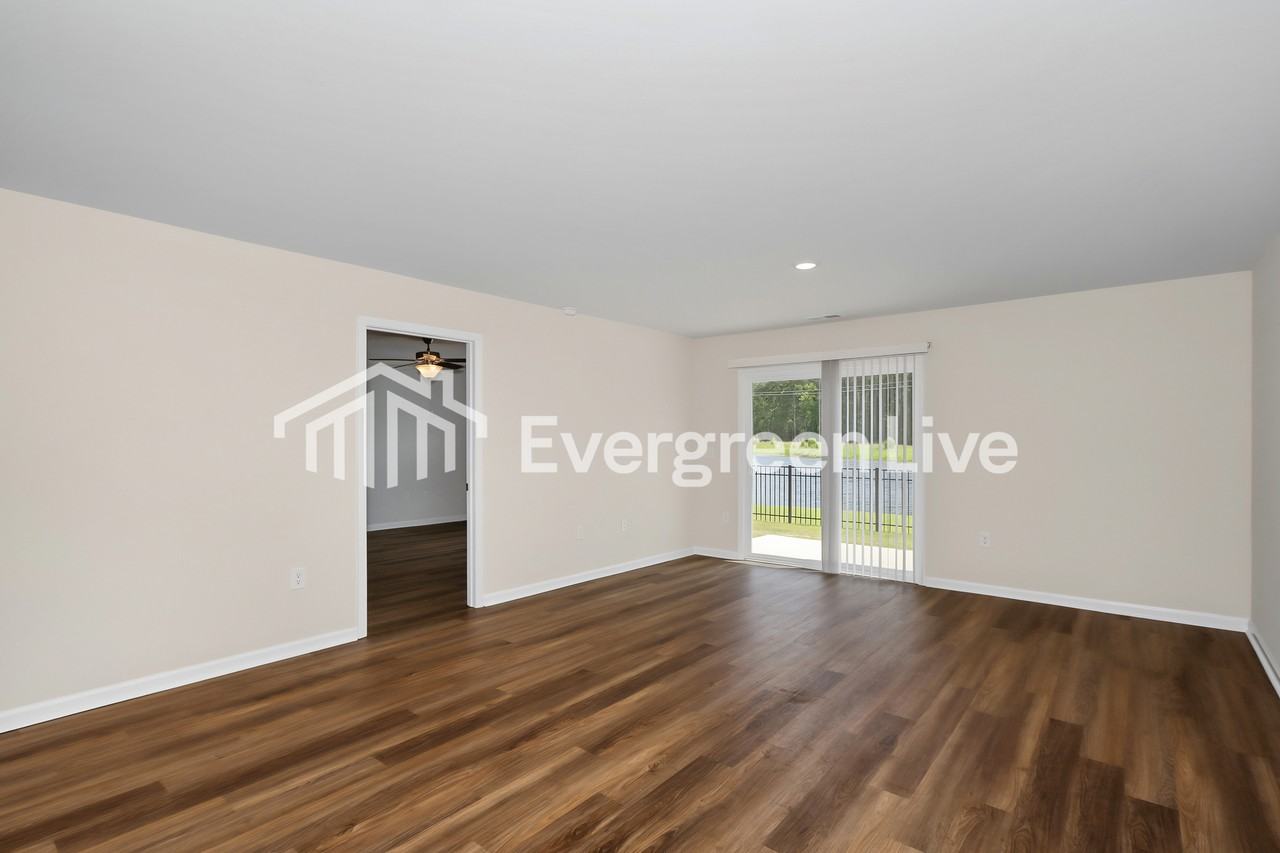 2217 Courtina Way - Photo 3 of 15