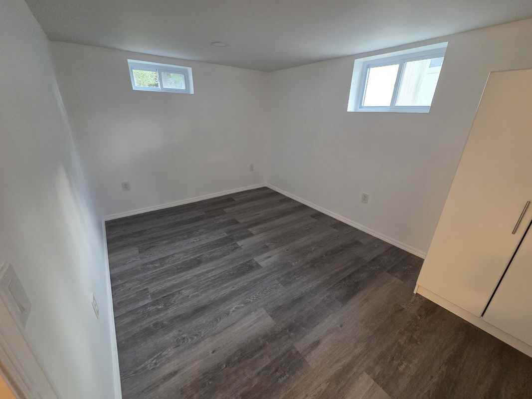 14 Renown St ##A - Photo 3 of 20
