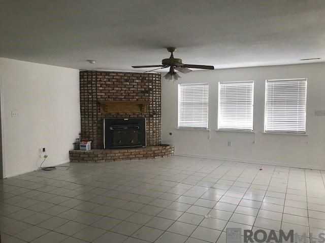 7570 Latimer Dr - Photo 4 of 5