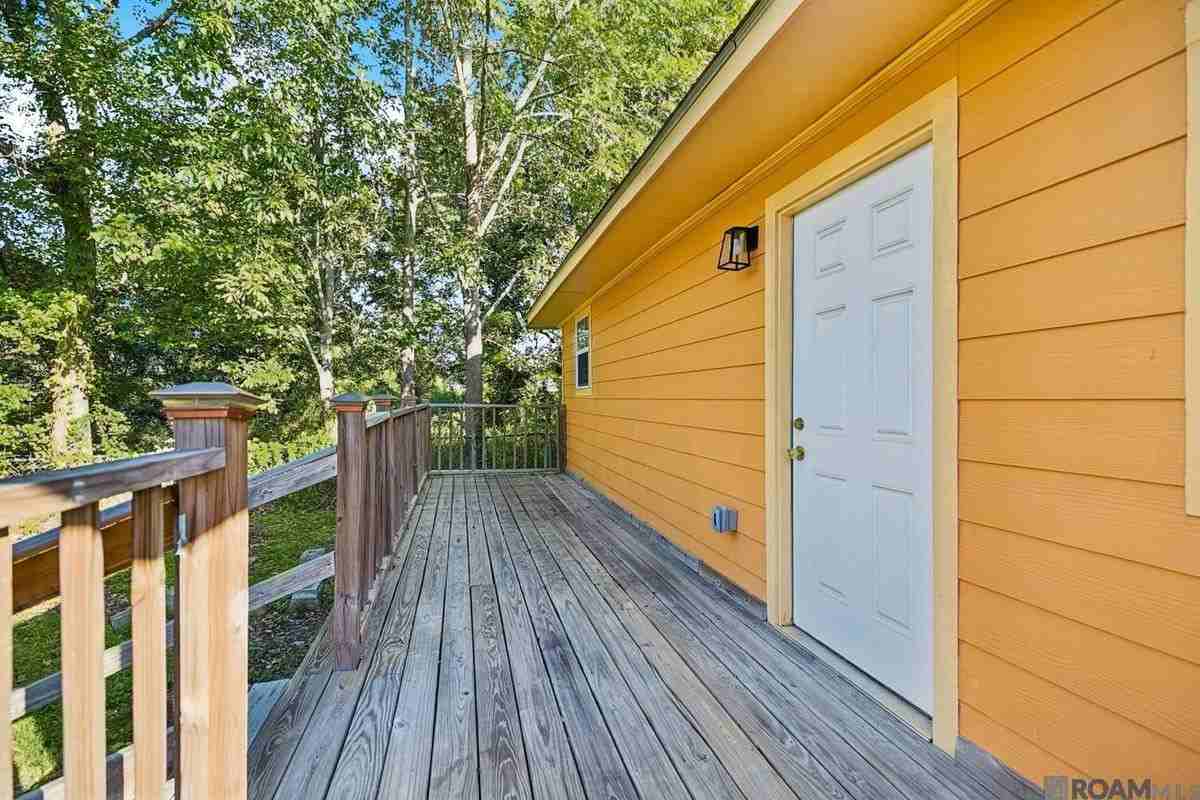 2371 E Smiley Ave - Photo 4 of 4