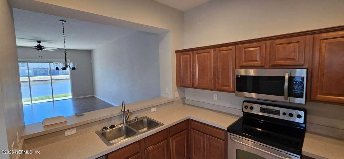 1890 Copper Stone Dr ##D - Photo 7 of 20