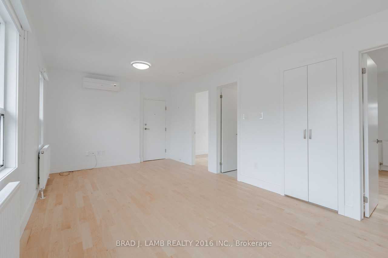 28A Third Street #3 - Photo 4 of 8