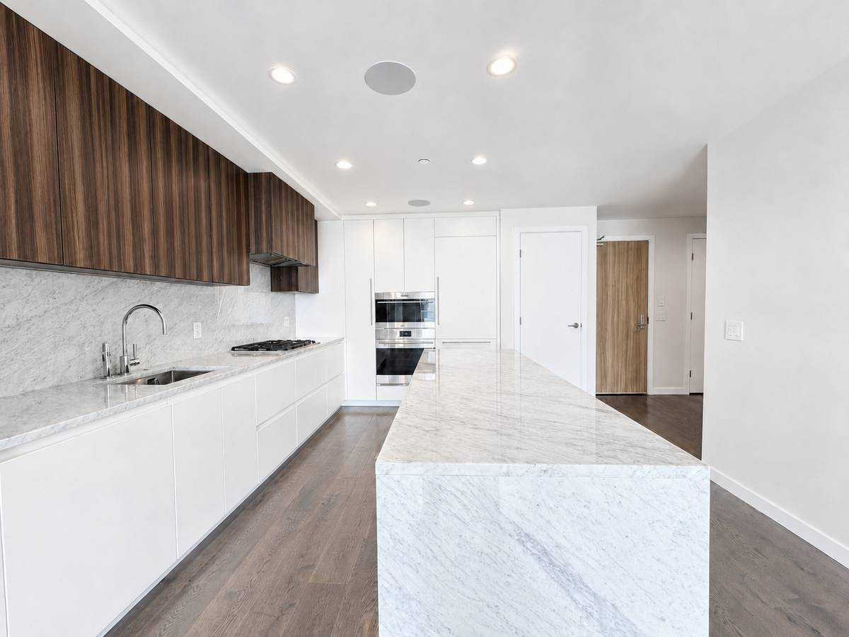 7418 Paulson St - Photo 2 of 10