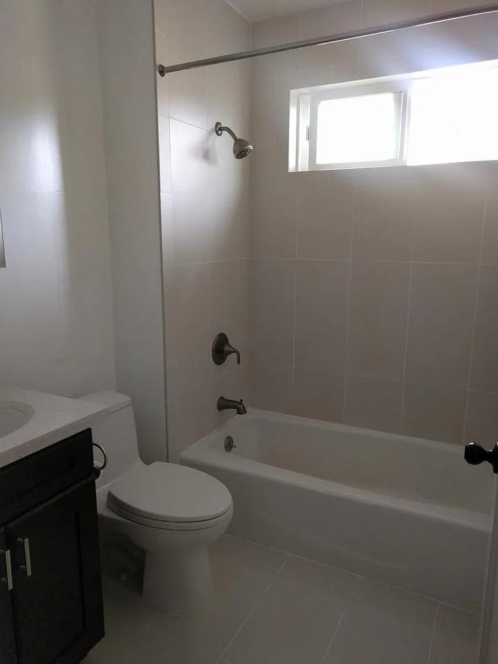 923 S Delaware St 923 S Delaware St #2A - Photo 6 of 8