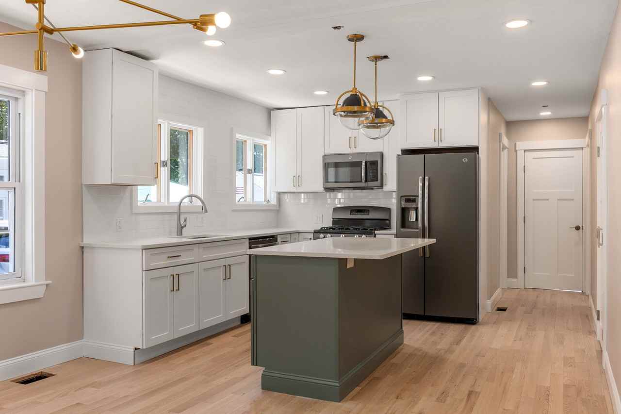 111 Central Street - Photo 2 of 23