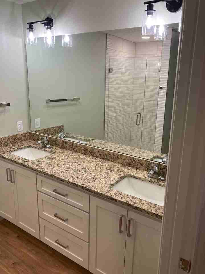 304 8th St #A - Photo 4 of 13