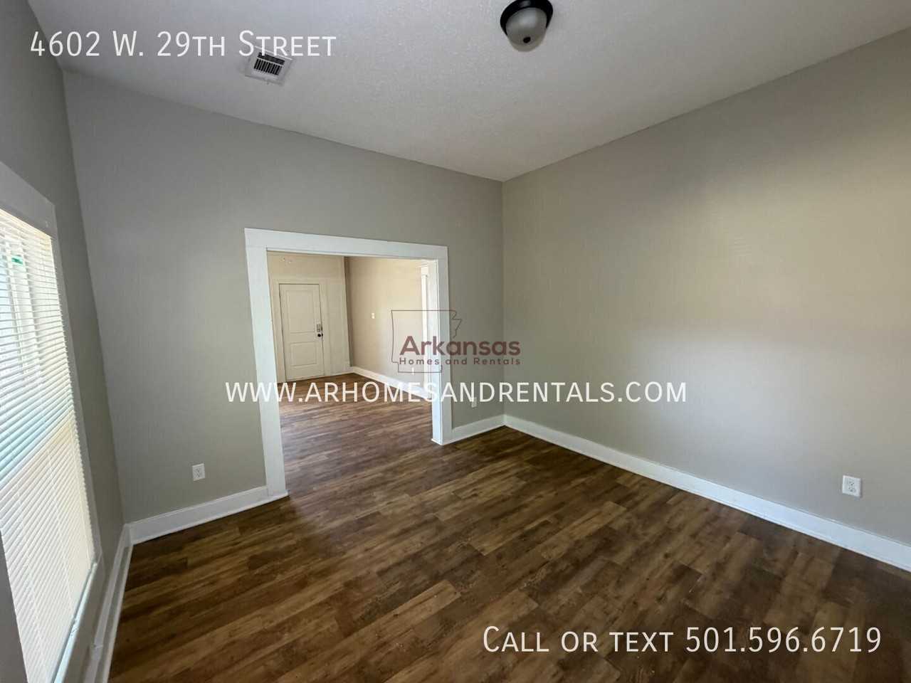 4602 W 29th St - Photo 5 of 17