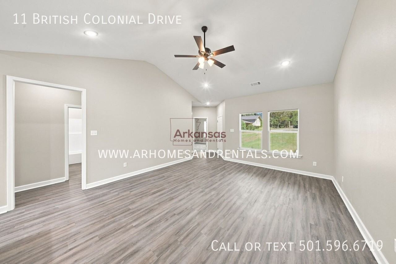11 British Colonial Dr - Photo 2 of 19