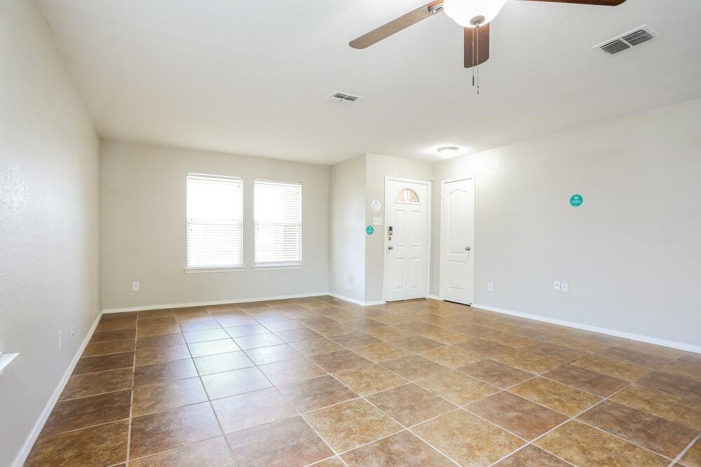 7501 Grass Valley Trl - Photo 5 of 16