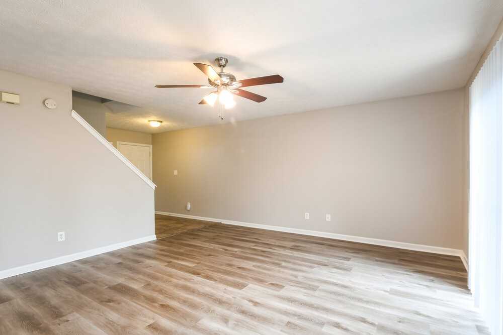 11615 Signet Ln - Photo 6 of 17