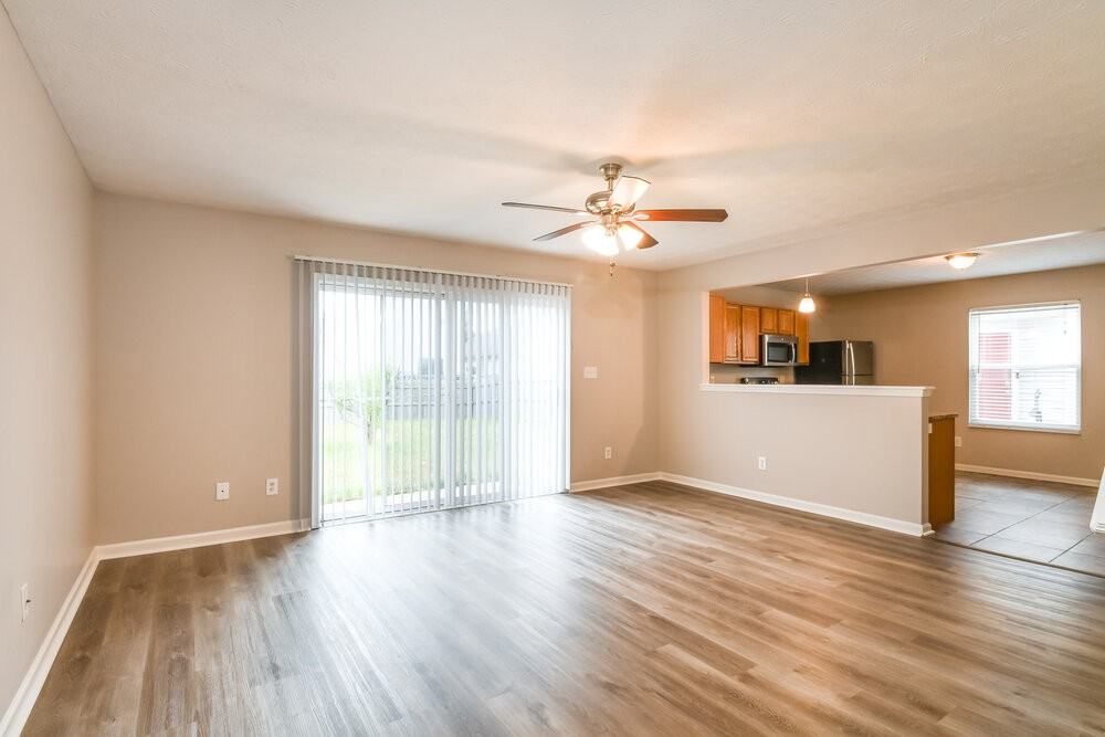 11615 Signet Ln - Photo 7 of 17