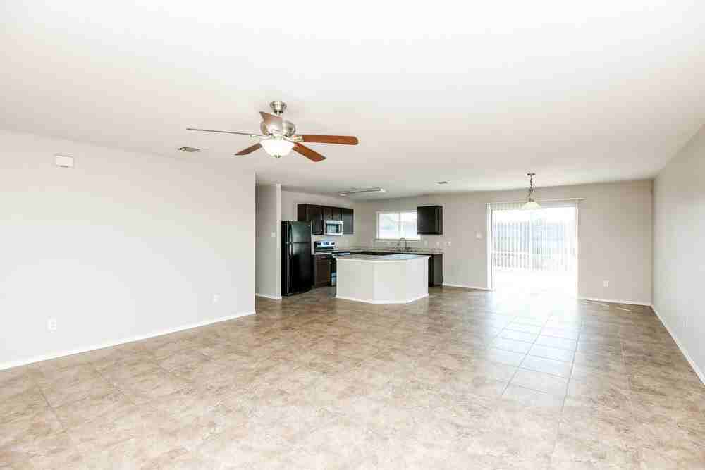 8320 Autumn Creek Trl - Photo 5 of 16