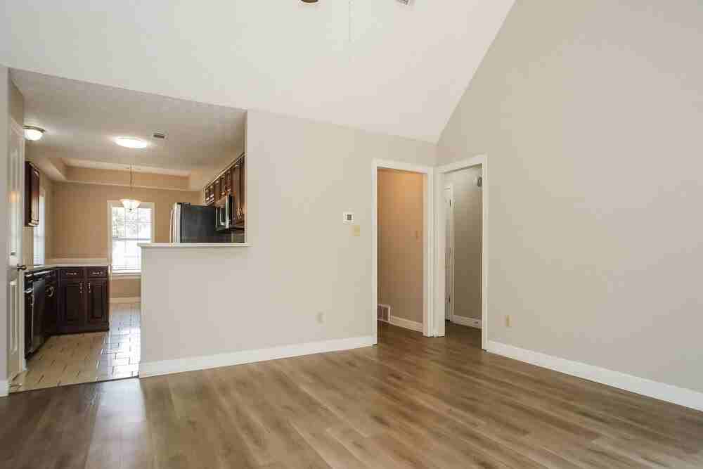 2963 Woodland Elm Cv S - Photo 6 of 17